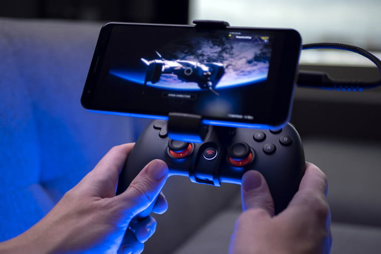 Ícone de jogos em nuvem com gamepad e nuvem